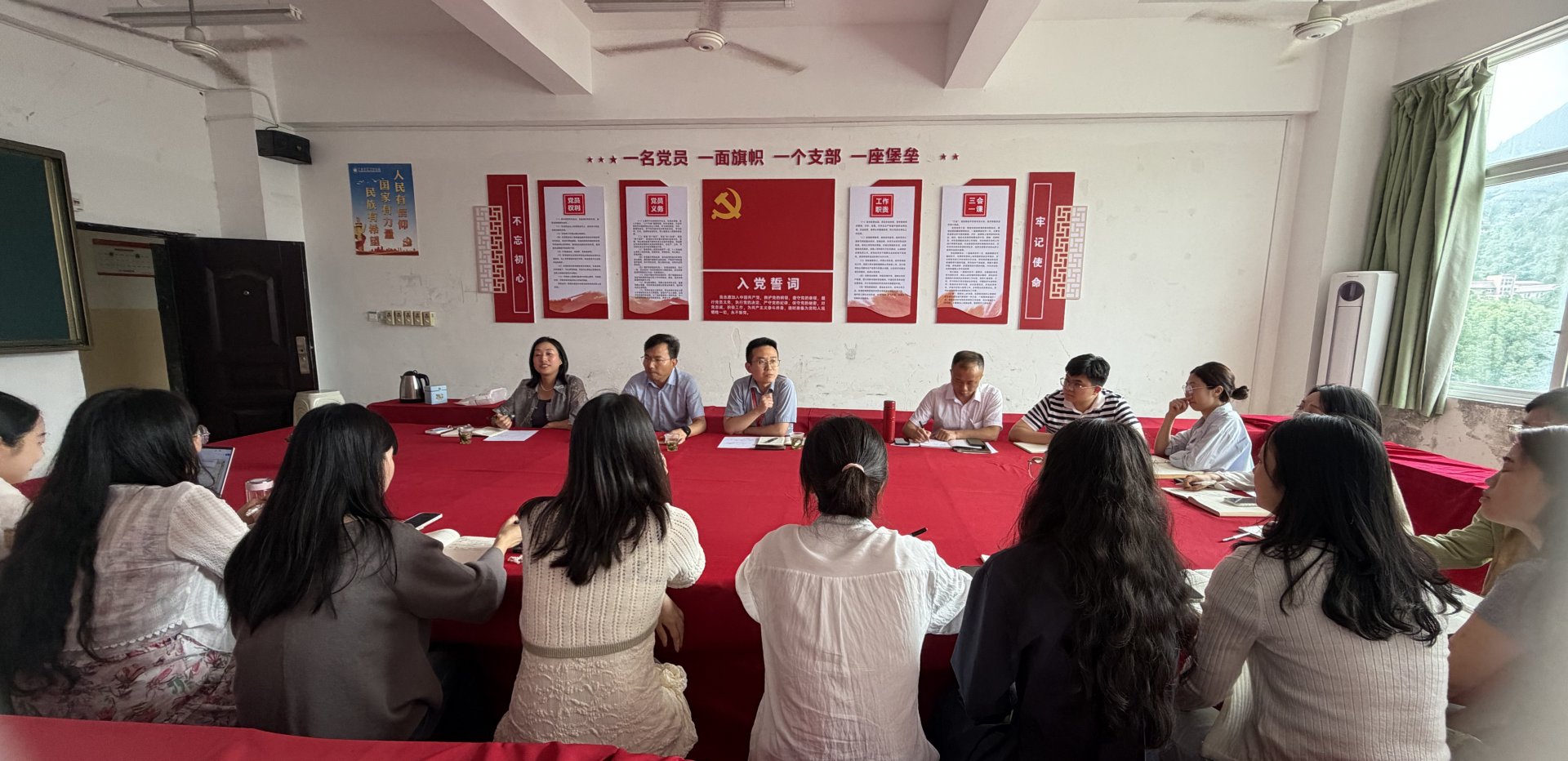 以师资赋能夯实办学根基